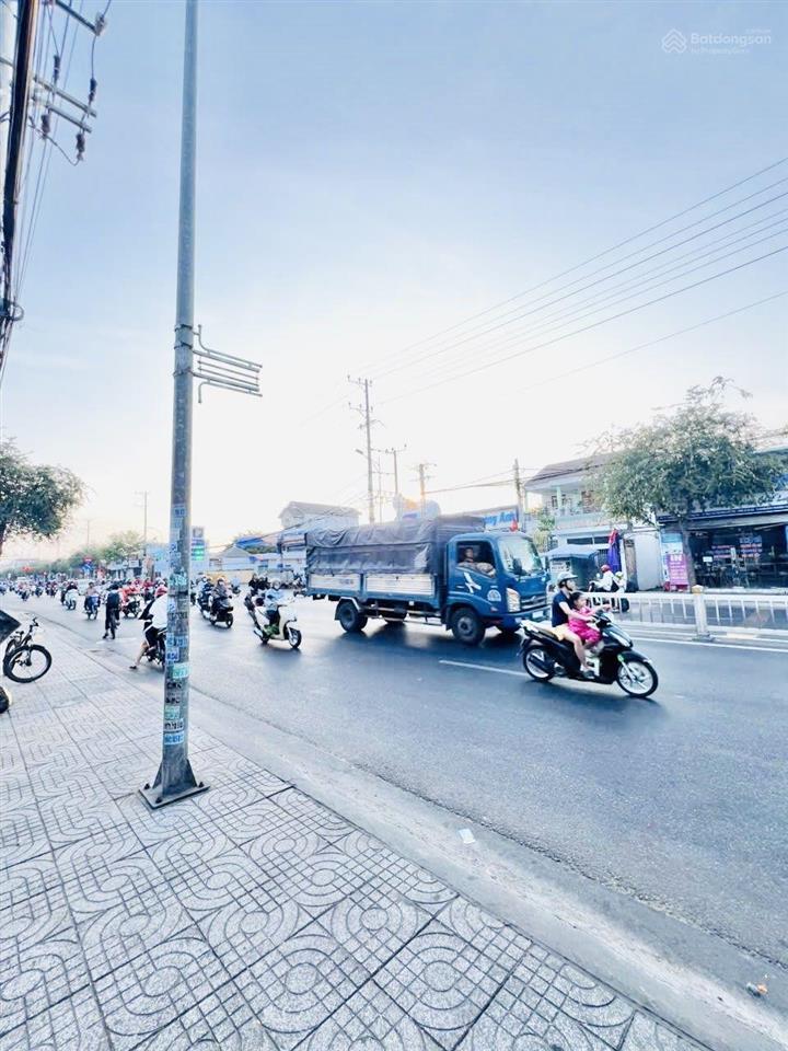 Chính chủ bán nhà mặt tiền đường 30/4, phường 11, vũng tàu .