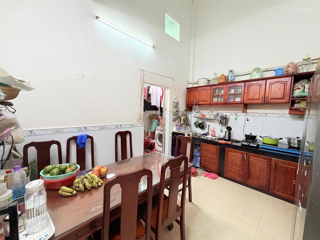 Bán nhà hẻm xe tải gần chợ tân hương  4.2x20m  1 lầu  giá tốt 7.9 tỷ