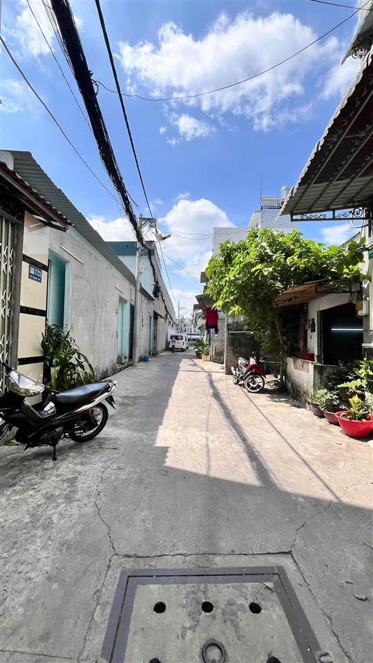 Nhà đẹp dọn vào ở ngay hẻm lê trọng tấn, tân phú chỉ 6,5 tỷ