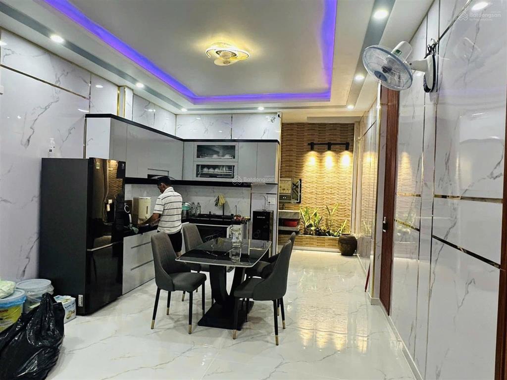 Nhà đẹp dọn vào ở ngay hẻm lê trọng tấn, tân phú chỉ 6,5 tỷ