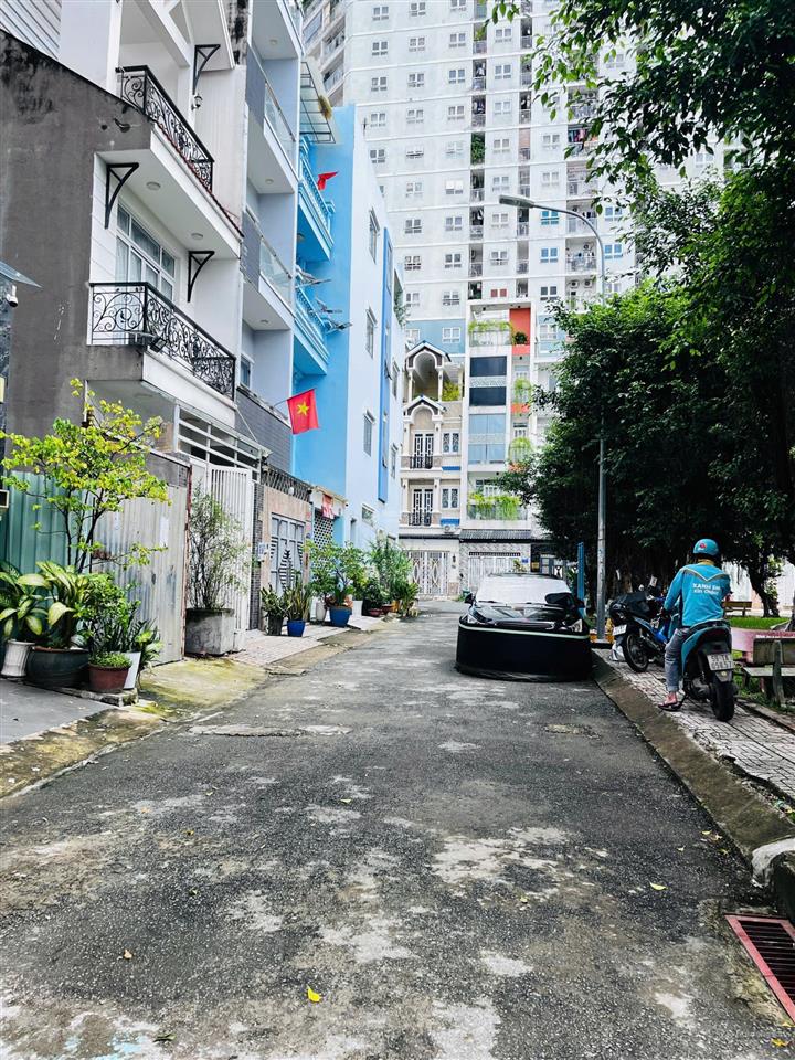 Đất ở  đối diện công viên khu nhà 57 tô hiệu 4x17.5m, 8.7 tỷ tl