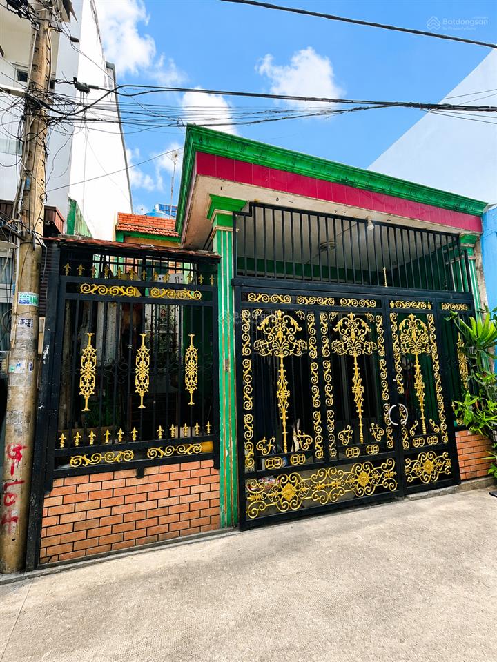 Nhà gò dầu  giảm giá mạnh ngang gần 6m, chỉ 6,5 tỷ