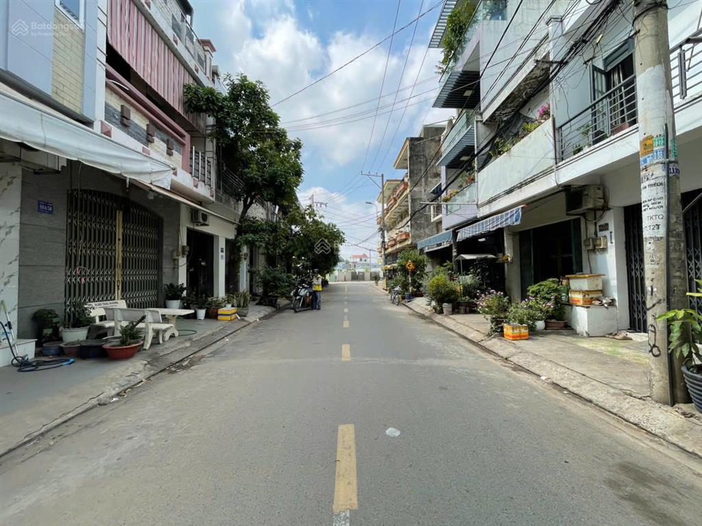 Mặt tiền kinh doanh cà phê 9x22m giá chỉ 16 tỷ (81tr/m2)