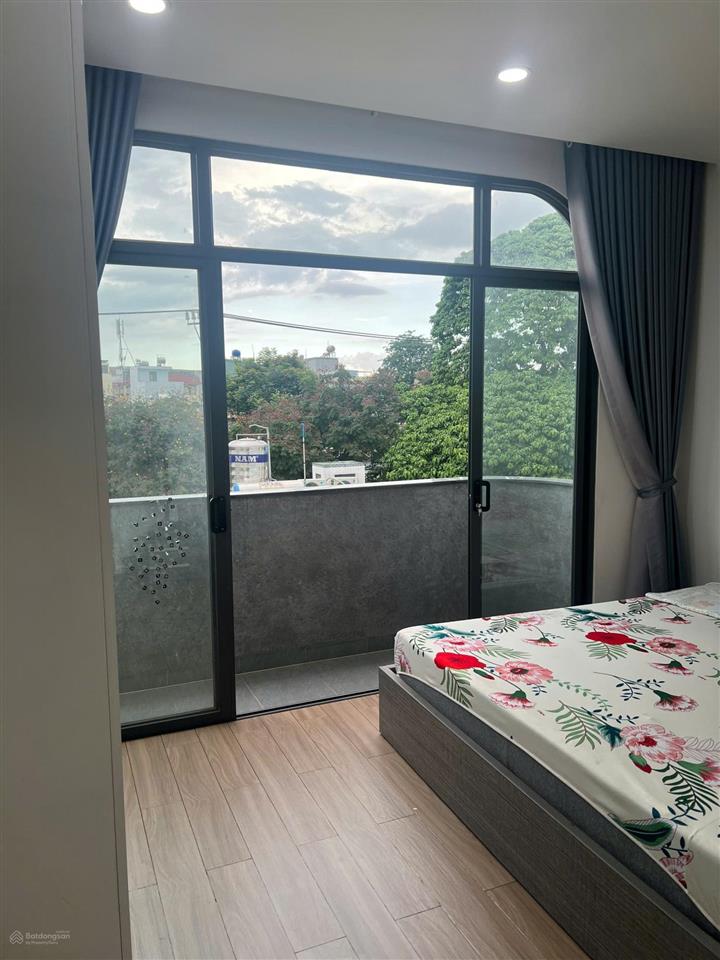 Nhà đẹp kênh tân hóa  ngang 5.8m  dts 163.6m2  8.29 tỷ
