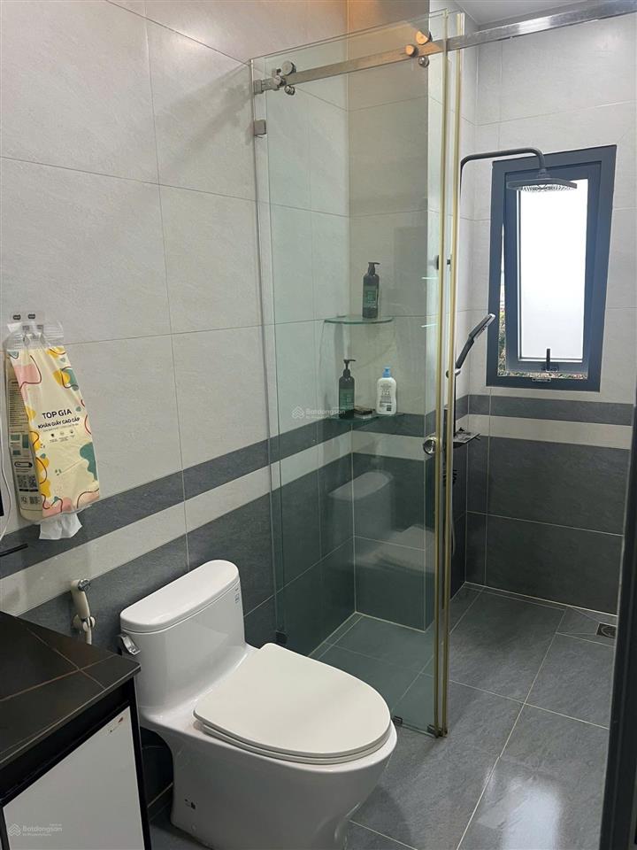 Nhà đẹp kênh tân hóa  ngang 5.8m  dts 163.6m2  8.29 tỷ