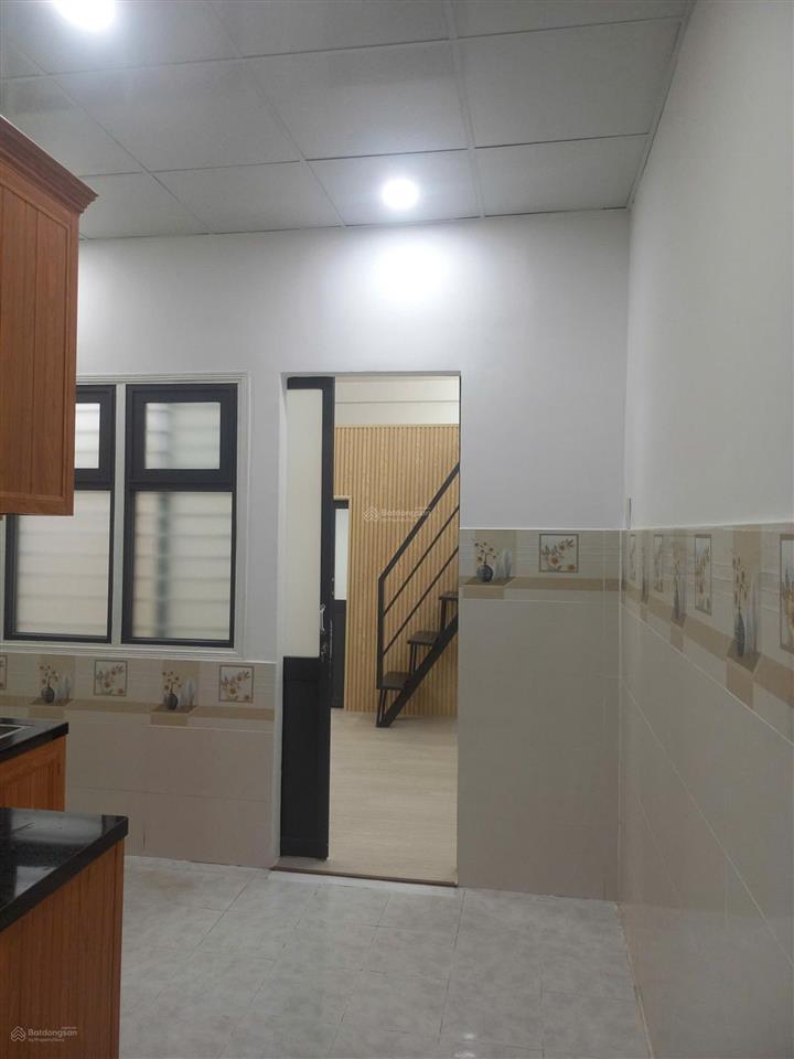 Cc bàu cát 2, ngay góc đồng đen  bàu cát 7, căn lầu 3 thang bộ 31m2 giá 1.75 tỷ