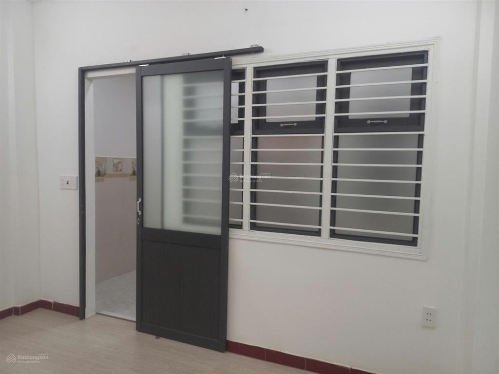 Cc bàu cát 2, ngay góc đồng đen  bàu cát 7, căn lầu 3 thang bộ 31m2 giá 1.75 tỷ