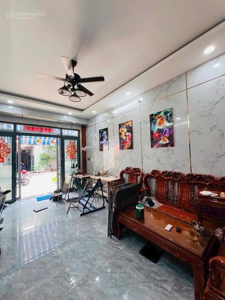 Nhà đẹp lê trọng tấn (hđt 14tr) 4.1x17m, 1 trệt, 2 lầu st 4 pn, 7 tỷ