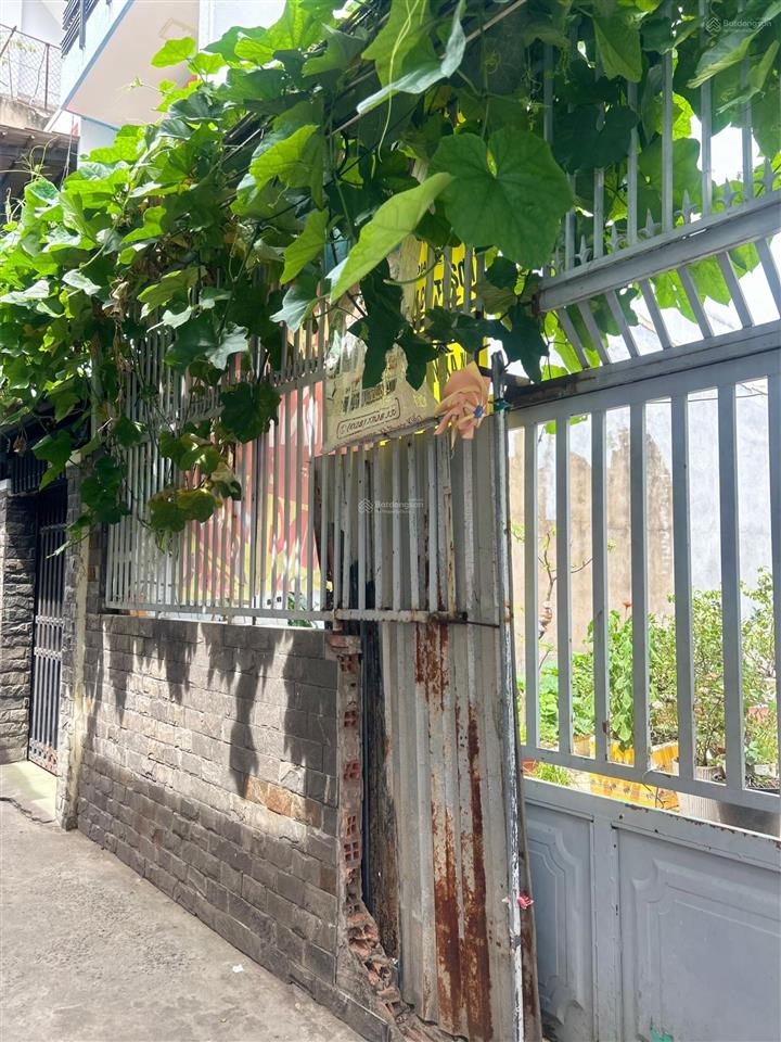 Đất lê văn lương dt 64m2 , sổ hồng riêng giá 3ty95 ngay phước kiểng