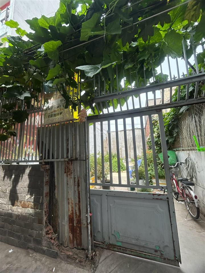 Đất lê văn lương dt 64m2 , sổ hồng riêng giá 3ty95 ngay phước kiểng