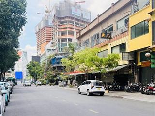 Mặt tiền đường phạm ngũ lão, quận 1, cách chợ bến thành 200m, giá 32,5 tỷ