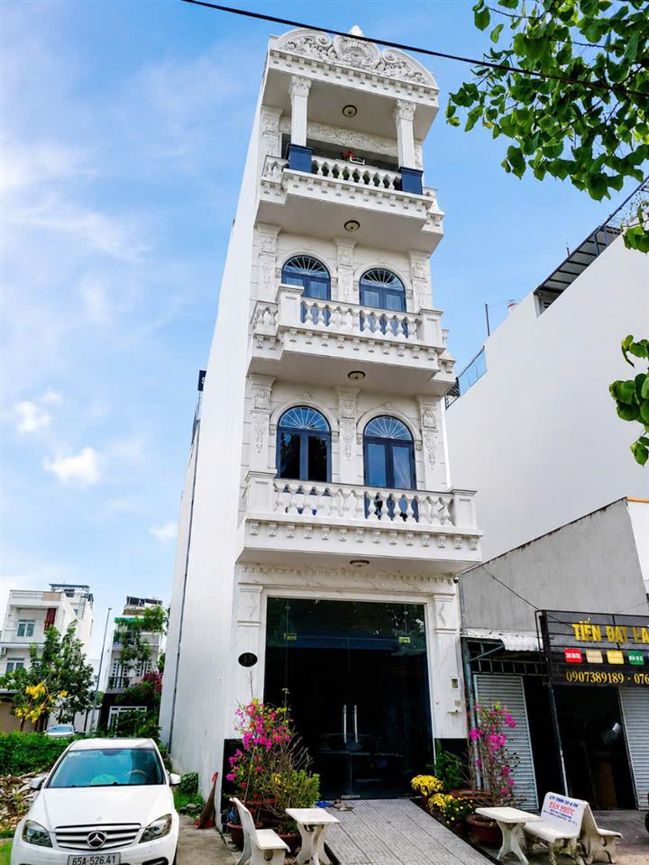 ** Nhà 1 trệt 3 lầu ( 4 mâm ) Số 12 đường B14 KDC Hưng phú 1, cầu Quang Trung, đối diện