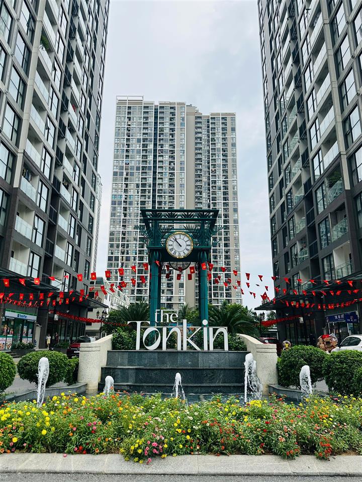 CĂN 2PN TK1 – VINHOMES SMART CITY  FULL NỘI THẤT  SẴN SỔ ĐỎ  GIÁ 6 TỶ