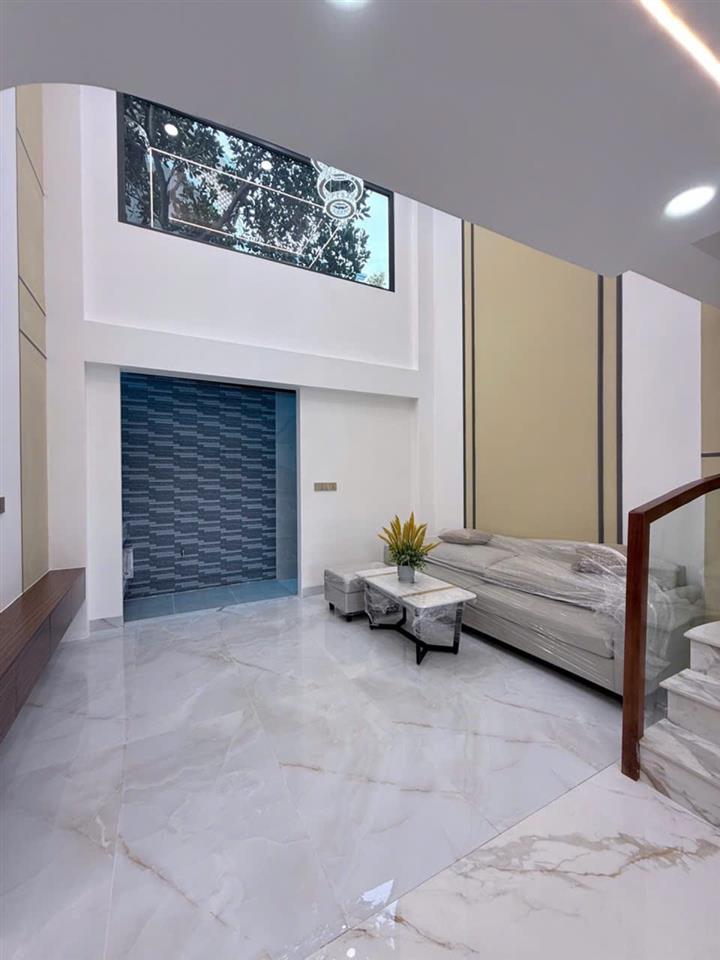 ►  BÁN NHÀ PHỐ MỚI XÂY – SÁT VINHOMES GRAND PARK – GIÁ 6,89 TỶ