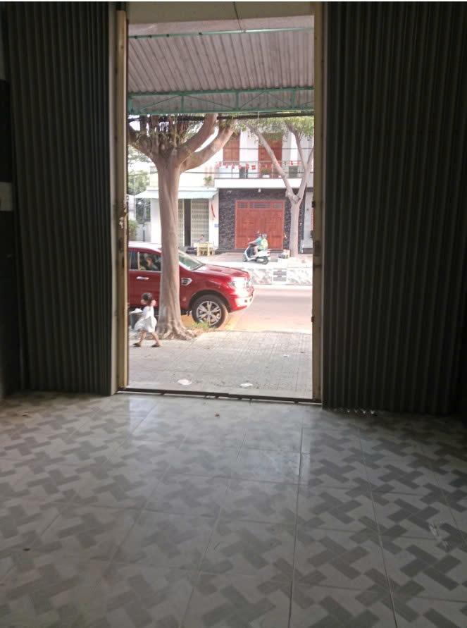 CHÍNH CHỦ BÁN NHÀ PHAN RANG – VỊ TRÍ ĐẸP, KINH DOANH BUÔN BÁN THUẬN LỢI