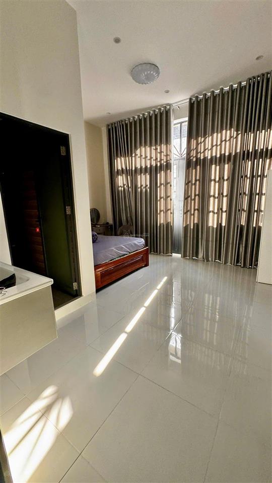 Bán nhà 3 tầng kđt tái định cư hòn rớ 1 nam nha trang