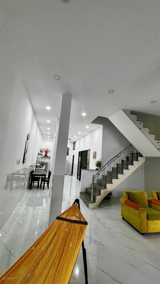 Bán nhà 3 tầng kđt tái định cư hòn rớ 1 nam nha trang