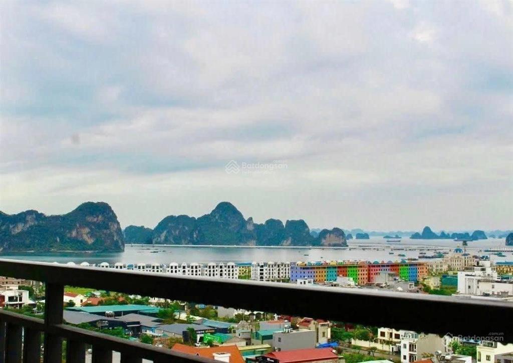 Chỉ ~ 1,6 tỷ sở hữu ngay căn hộ 2pn view biển, ngay trung tâm cẩm phả, nhận nhà ở luôn