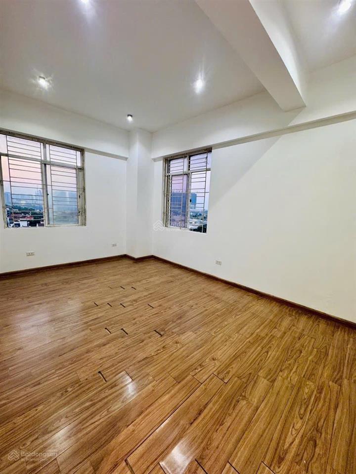 Chính chủ cần đẩy gấp căn 3n 93m2 mặt võ chí công, giá 8,3 tỷ bao phí