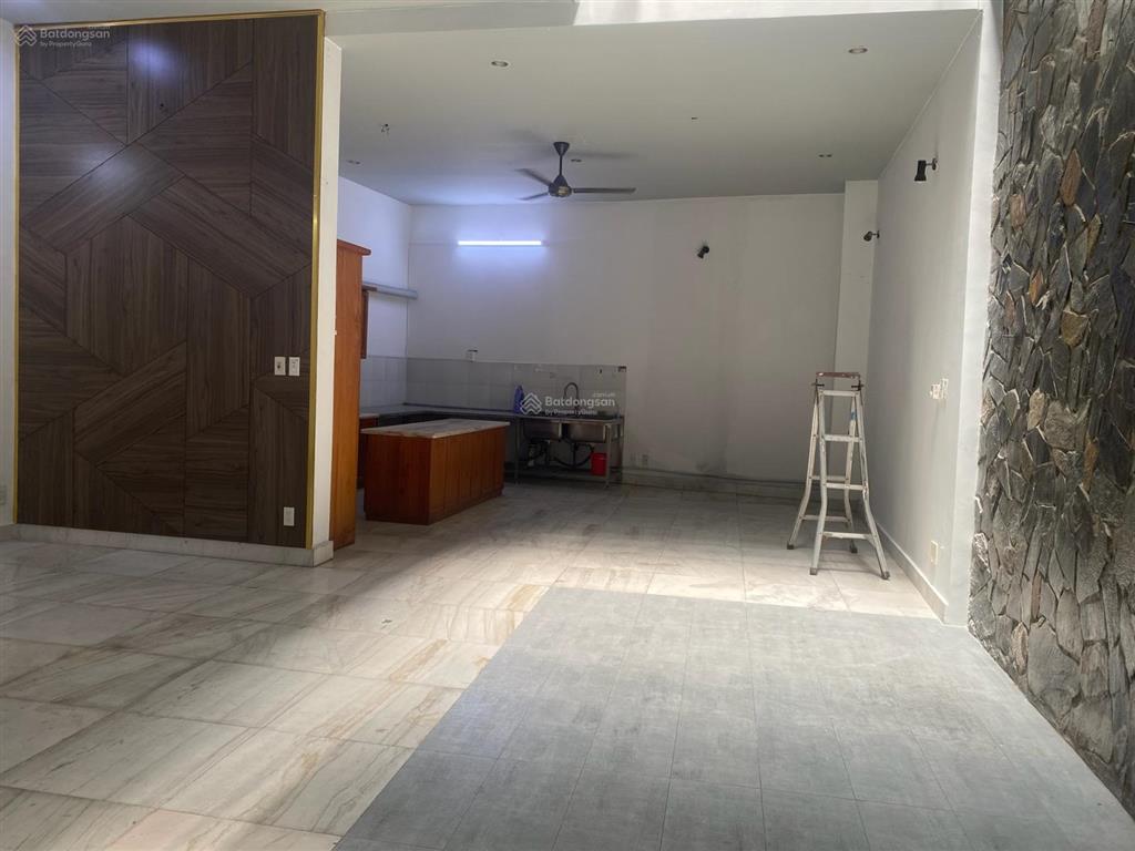 Bán nhà yên thế 156m²  villa mini hẻm 8m  có hầm + 3 lầu  6pn  tân bình  giá 27 tỷ