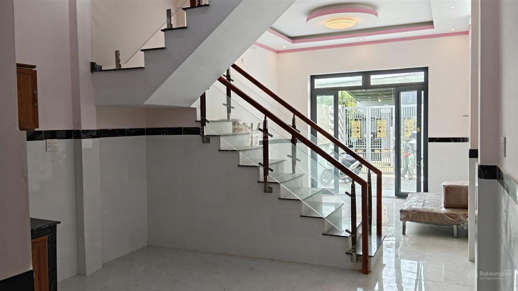 Nhà riêng, giấy tờ pháp lý đầy đủ, chính chủ tự đăng bán.