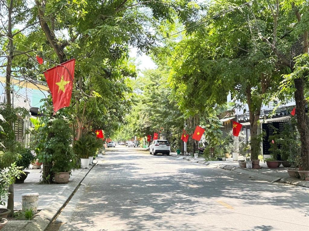 Bán mt hòa xuân đường 7.5m  dòng tiền cho thuê 10 triệu