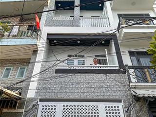 Xoay vốn gấp bán luôn căn nhà q.bình tân cũ, dt 47m2, 3 lầu có sân thượng, hxh, giá 6,38 còn tl