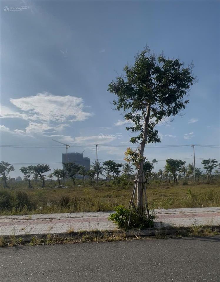 Đất mặt tiền đồng khoa giá rẻ bất ngờ ngay công viên bờ sông!