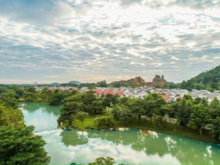 Tôi cần bán căn bt xanh villas, giá tốt nhất, diện tích 280m2 thô giá chỉ 60tr/m2