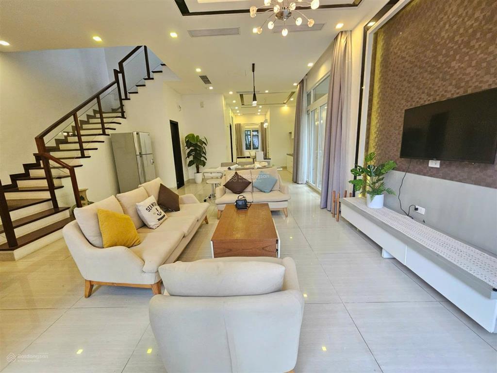 Cần bán căn biệt thự xanh villas có sổ đỏ, đã hoàn thiện full nội thất, giá thấp hơn căn xây thô.