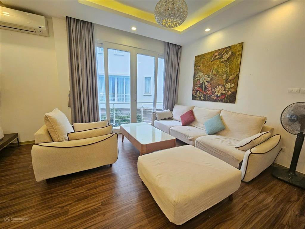 Cần bán căn biệt thự xanh villas có sổ đỏ, đã hoàn thiện full nội thất, giá thấp hơn căn xây thô.