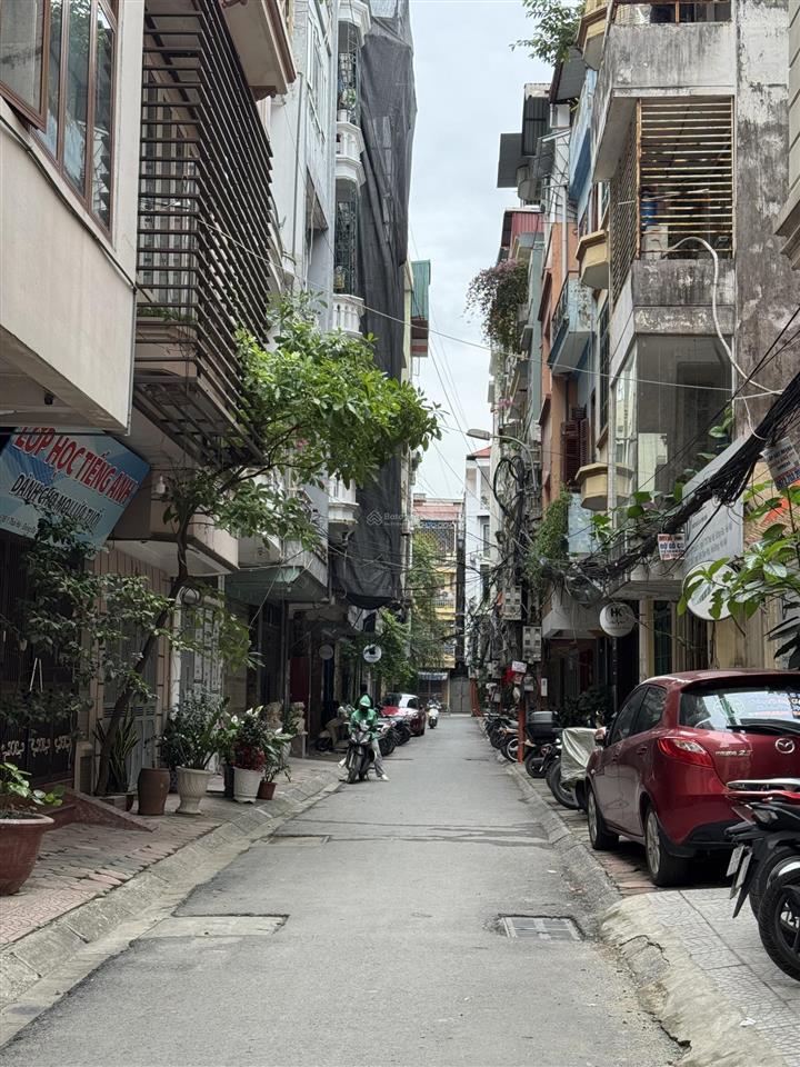 40m2/16.5tỷ [nguyễn chí thanh] 6 tầng  vỉa hè ô tô tránh  ngõ thông  gần phố  giá đầu tư