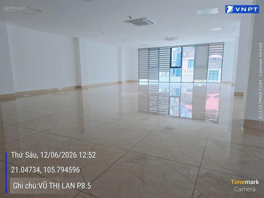 Cho thuê văn phòng hoàng quốc việt  nghĩa đô  cầu giấy dt 150m² giá 22tr/tháng
