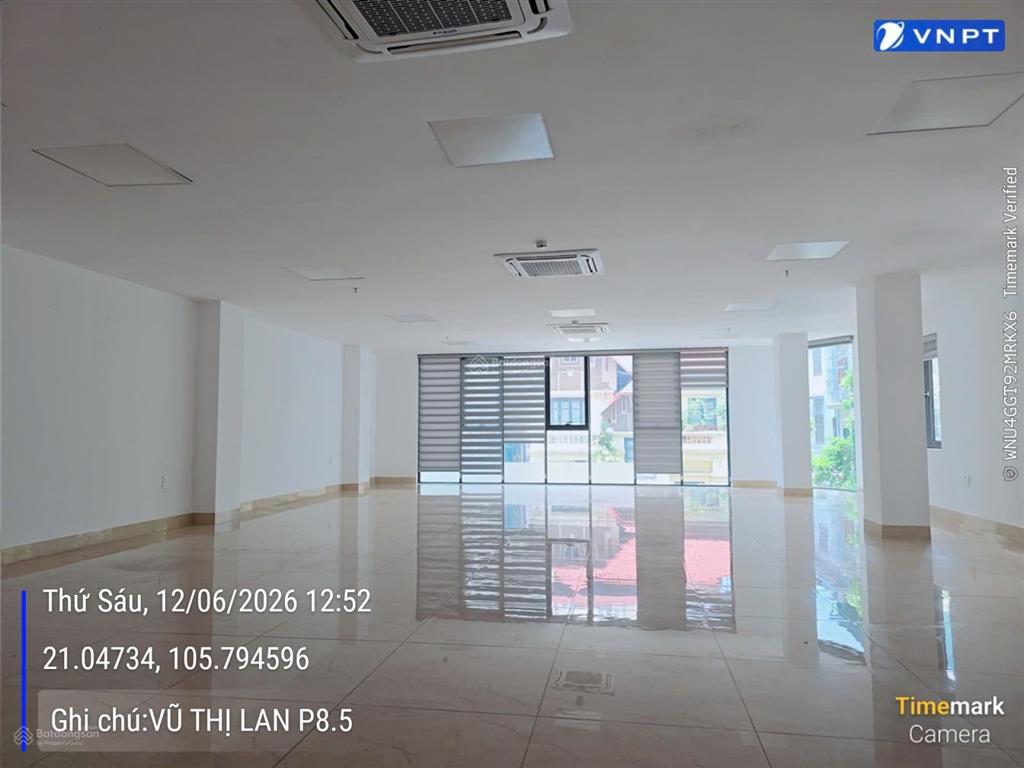 Cho thuê văn phòng hoàng quốc việt  nghĩa đô  cầu giấy dt 150m² giá 22tr/tháng