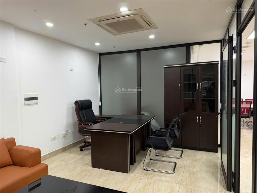 Cho thuê văn phòng mỗ lao  hà đông  hà nội dt 350m2 giá chỉ 35tr/tháng