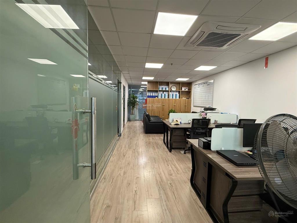 Cho thuê văn phòng building láng hạ, đống đa, hà nội dt 75m2 giá 18tr/tháng