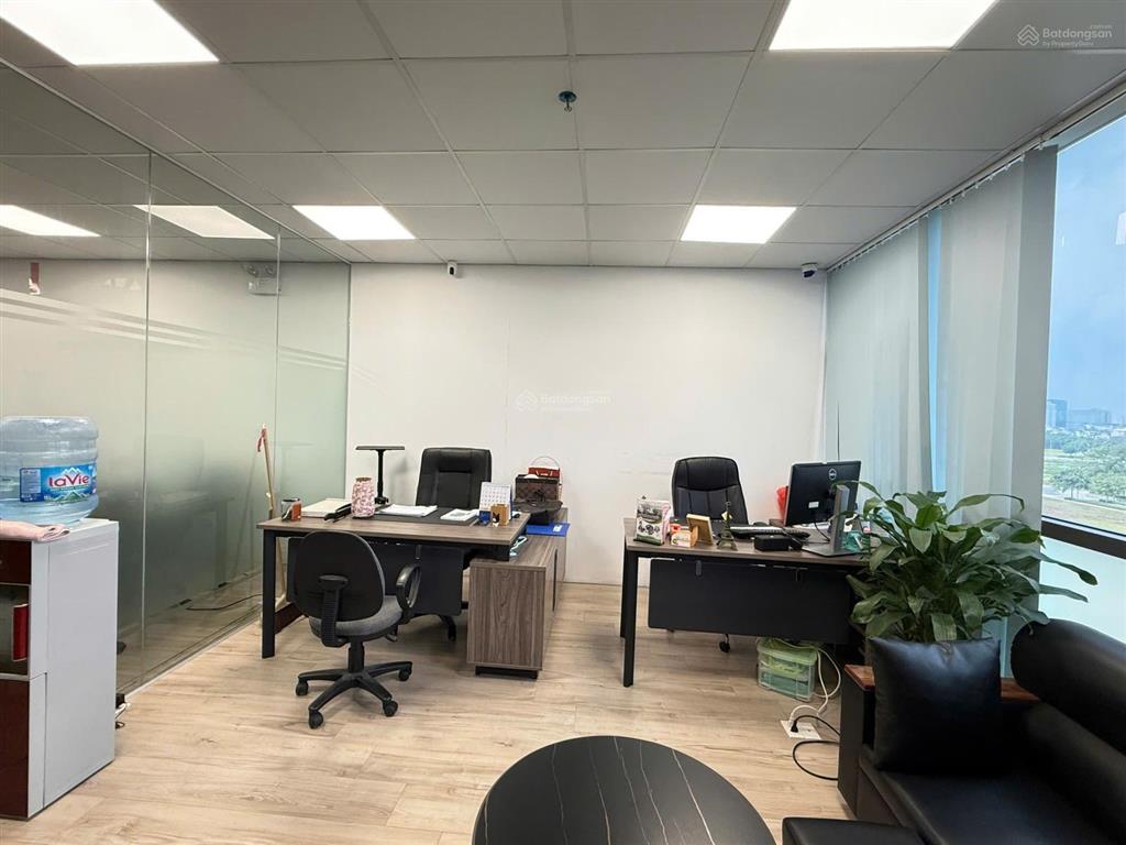 Cho thuê văn phòng building láng hạ, đống đa, hà nội dt 75m2 giá 18tr/tháng