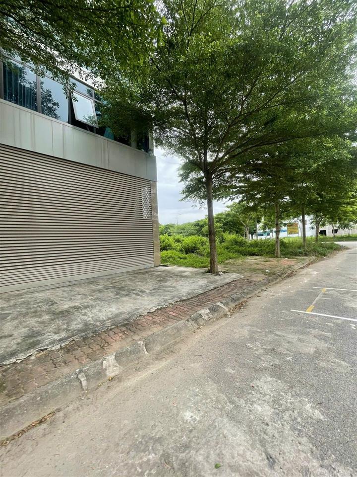 Cc bán đất tt chúc sơn  chương mỹ 50m2  mt 5m, đường ô tô, sổ vuông, tiềm năng tăng gía tốt