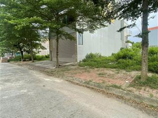 Cc bán đất tt chúc sơn  chương mỹ 50m2  mt 5m, đường ô tô, sổ vuông, tiềm năng tăng gía tốt