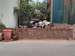 Chính chủ bán đất thị trấn xuân mai  chương mỹ 90m2 mt 6m, sổ đỏ full, đường 2 ô tô tránh.