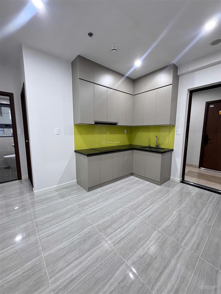 Cho thuê căn 2pn tháp emerald bcons city  giá sale tốt 6.5tr, căn cuối