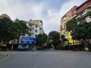 Bán tòa nhà mặt phố dương khuê. 70m2 x 8t thang máy. mặt tiền 8m. giá thỏa thuận