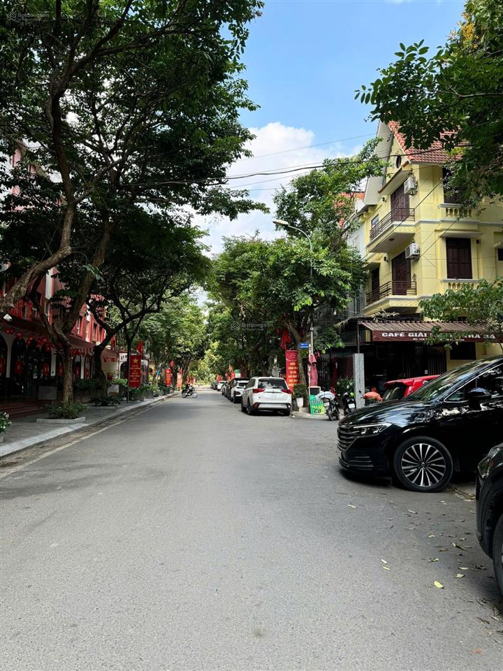 Biệt thự khu đô thị mỹ đình  lô góc 160m²  view vườn hoa cực hiếm.