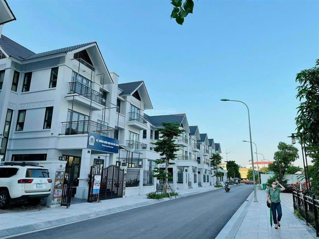 Bán biệt thự hateco apollo xuân phương view hồ  190m²  mt 10m.