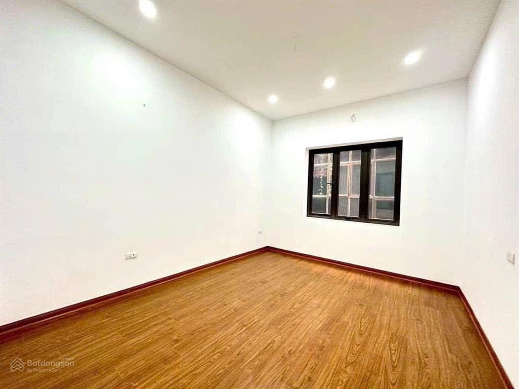 Cẩm văn đống đa | chỉ 8,8 tỷ | nhà đẹp 40m2 4 tầng | 2 mặt thoáng | dòng tiền 20 triệu/tháng