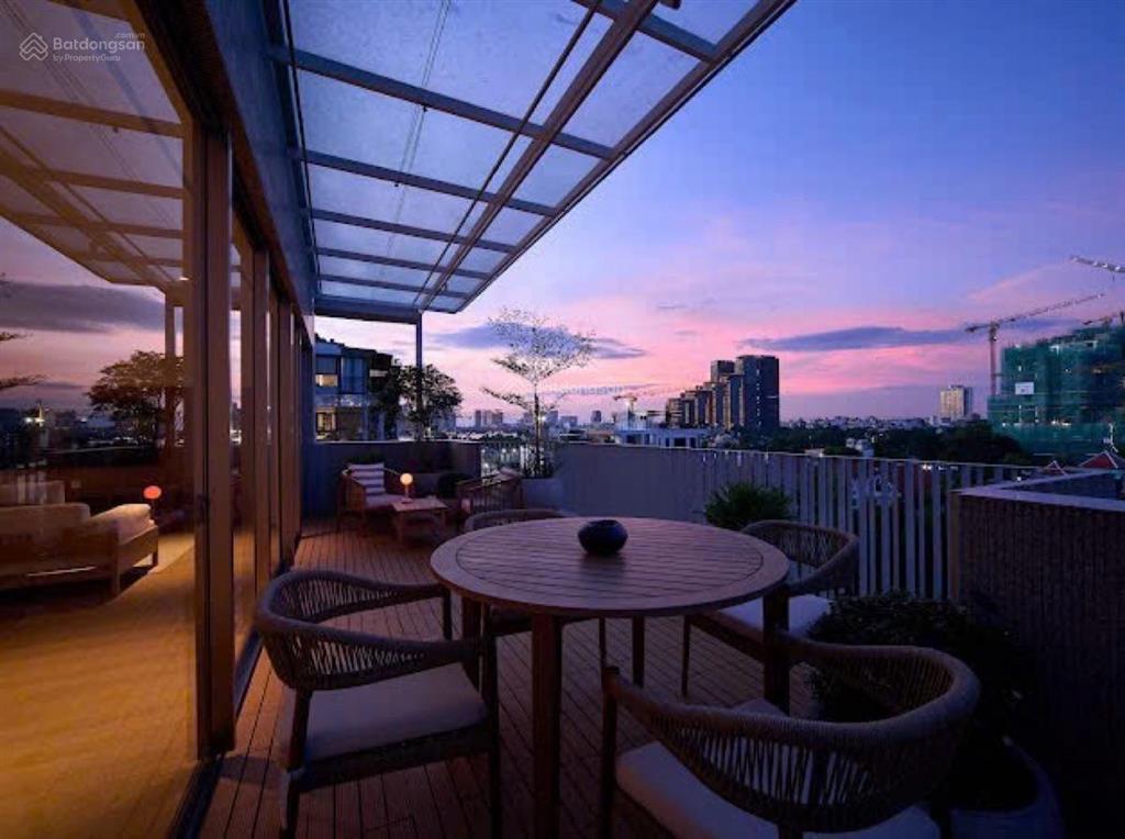 Hot hot siêu phẩm apartment dịch vụ view hồ tây quảng khánh 100m2 9t mt 10m, chỉ 118 tỷ