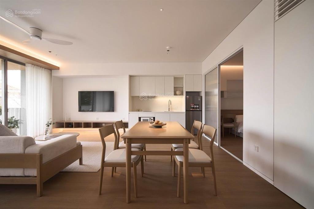 Hot hot siêu phẩm apartment dịch vụ view hồ tây quảng khánh 100m2 9t mt 10m, chỉ 118 tỷ