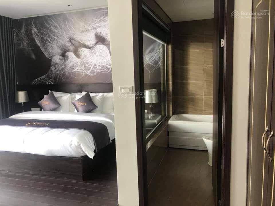Siêu phẩm xuân diệu tòa khách sạn 9 tầng view hồ tây 183m2 dòng tiền 309.120đ/th giá 220 tỷ