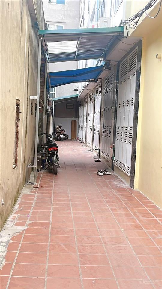Quang lãm 30m2 x 4t mt 3.5m ô tô cách 15m, gần đh đại nam 2.38 tỷ