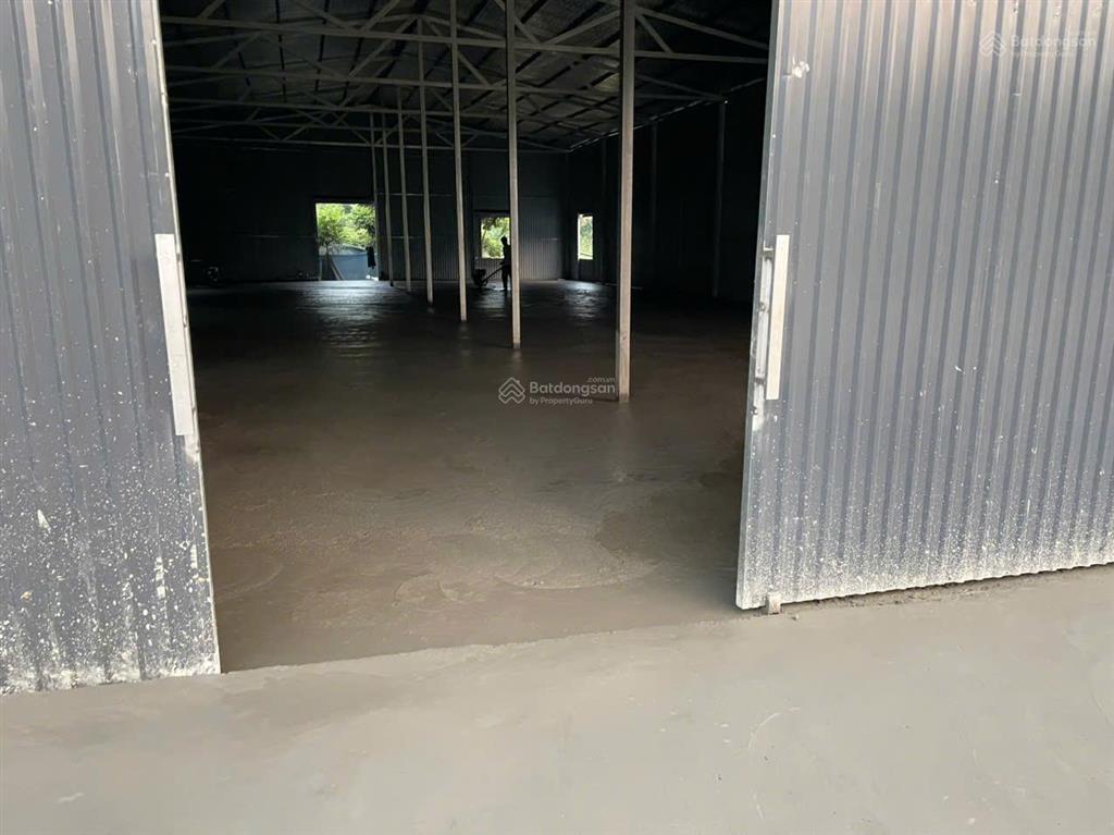 Tôi có xưởng mới làm diện tích 500 m2 cho thuê